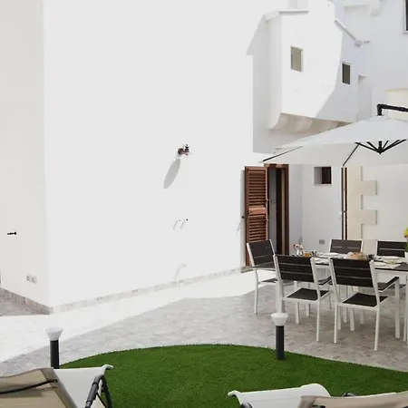 Il Giardino Del Borgo Antico * Cisternino